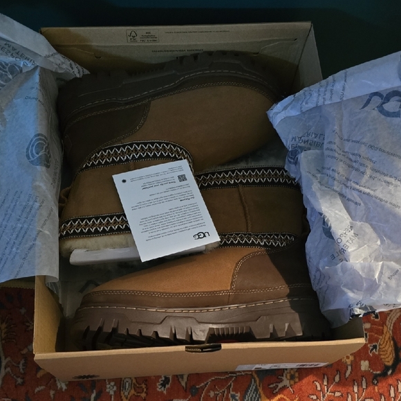 UGG Classic Mini Trailblazer Boots - Brown - Picture 7 of 7